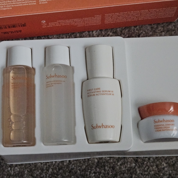 Sulwhasoo Bestsellers Kit NEW IN BOX - Picture 2 of 7